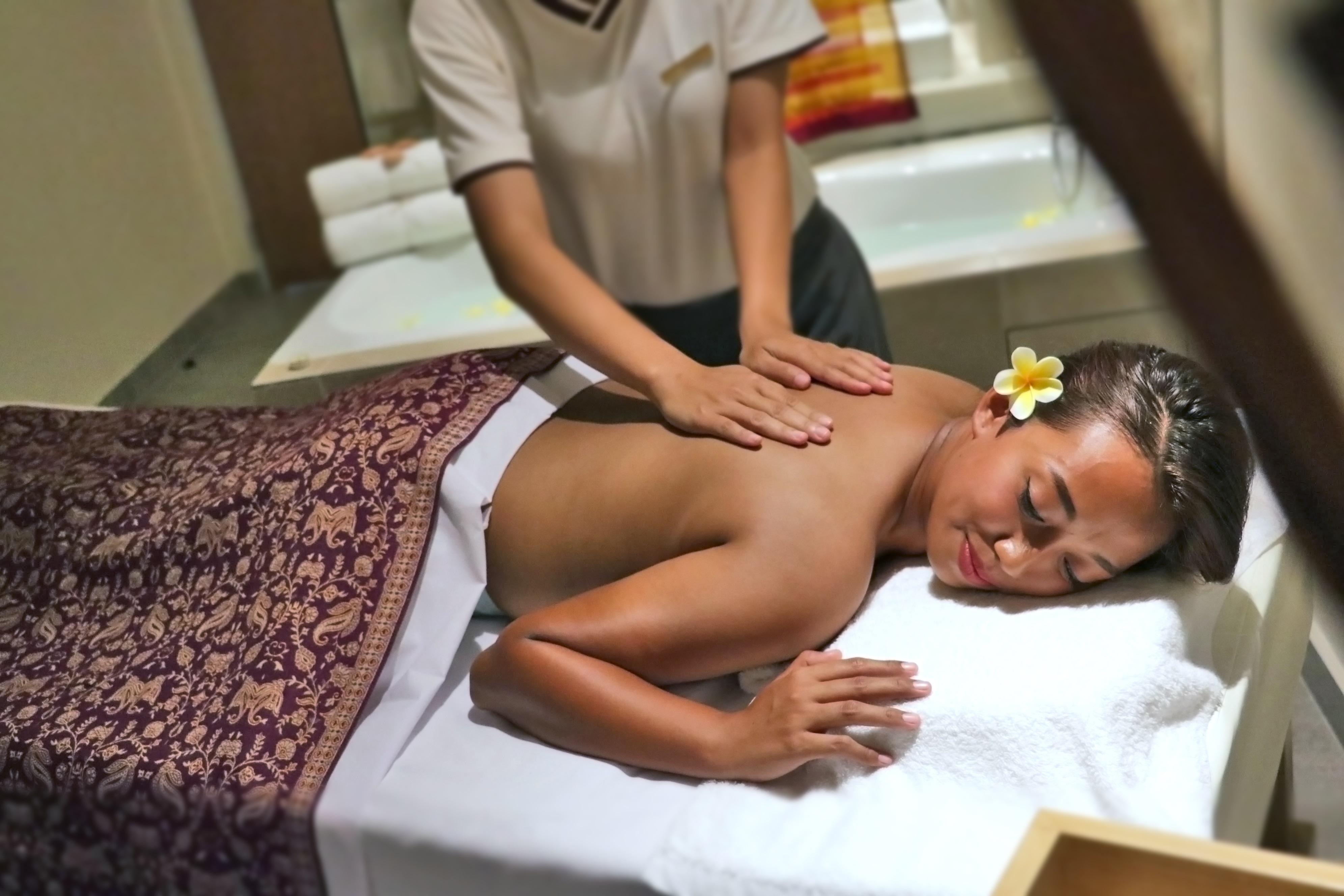 Harris Resort Barelang Batam Sagulung Exterior foto