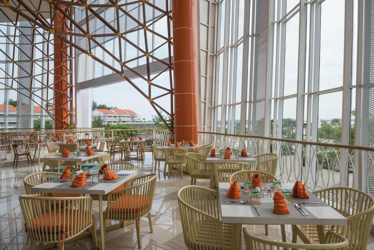 Harris Resort Barelang Batam Sagulung Exterior foto